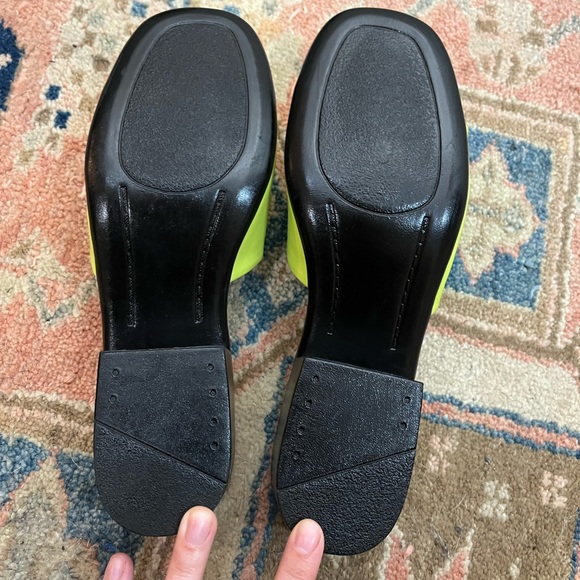 Vintage 90s lime green heeled sandals - Picture 9 of 9